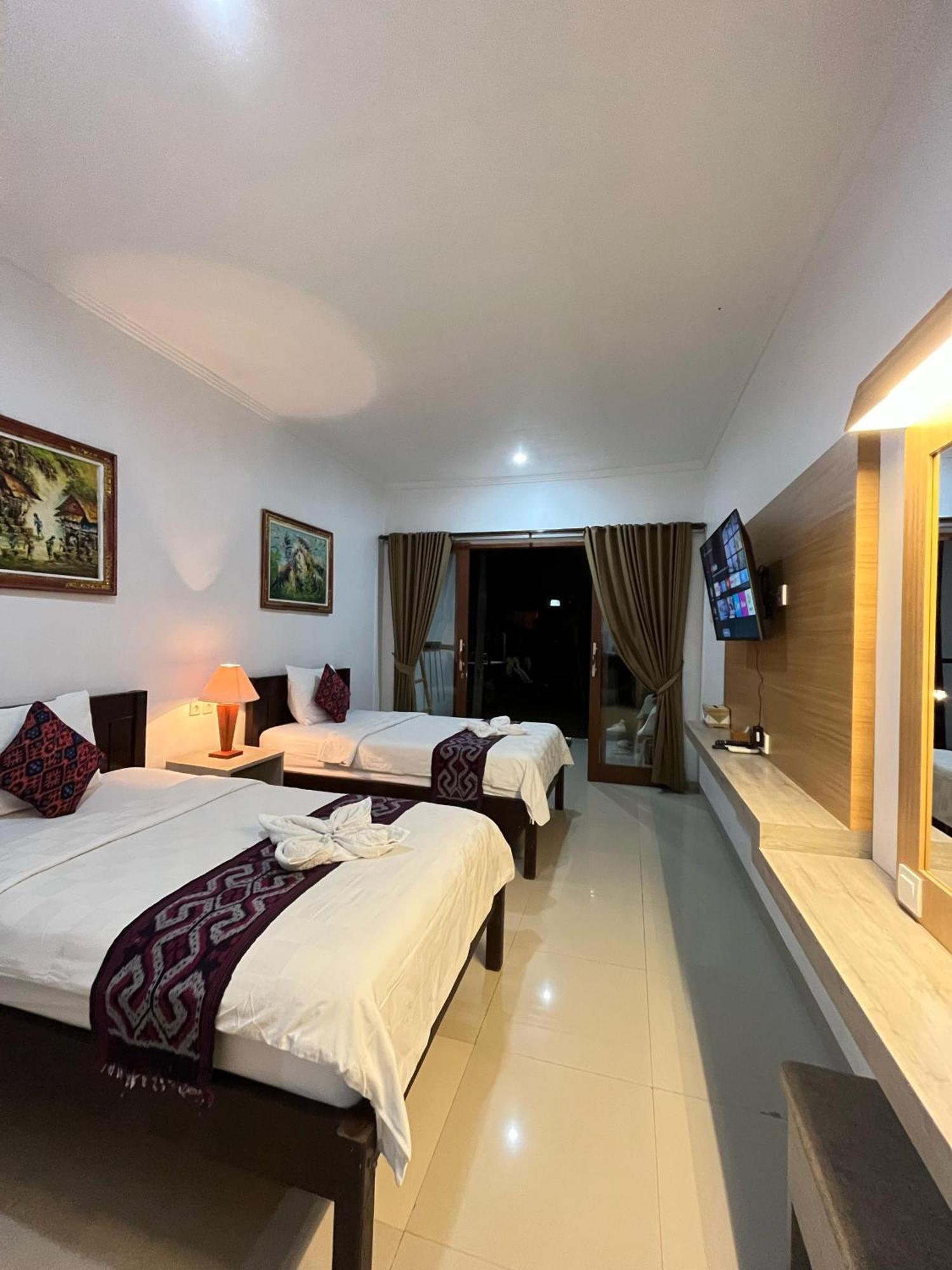 Padang-Padang Sari Homestay Uluwatu  Bilik gambar